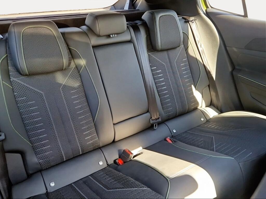 Peugeot 408 408 GT HYBRID 145 eDCS6 - Foto 1520