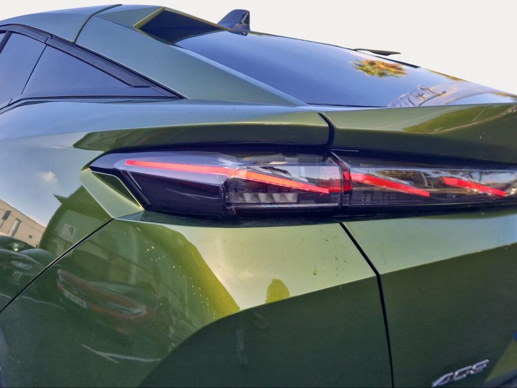 Peugeot 408 408 GT HYBRID 145 eDCS6 - Foto 1524