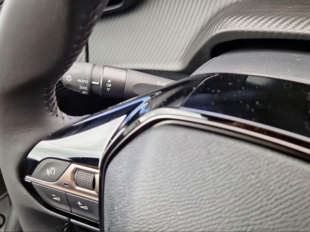 Peugeot 2008 N2008 Allure Hybrid 110 eDCS6 - Foto 1455