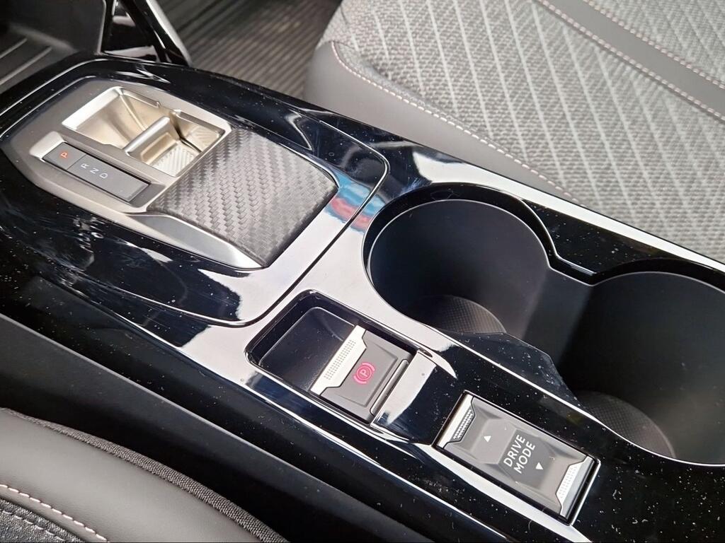 Peugeot 2008 N2008 Allure Hybrid 110 eDCS6 - Foto 1458