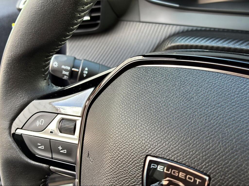Peugeot 2008 Allure Puretech 100 S&S 6 Vel. MAN - Foto 1615