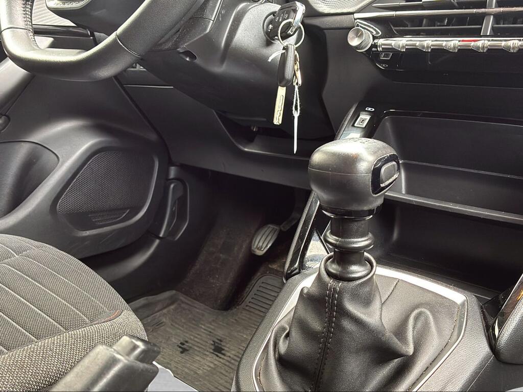 Peugeot 2008 Active Pack Puretech 100 S&S BVM6 - Foto 122
