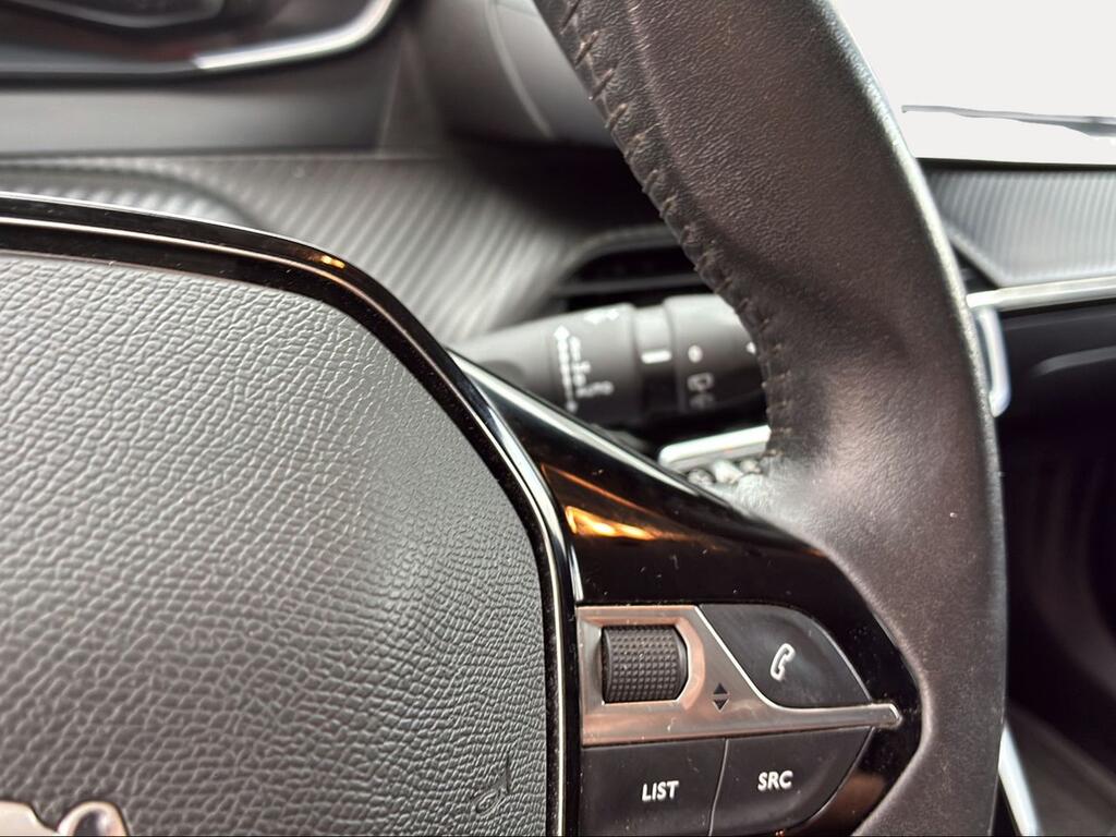 Peugeot 2008 Active Pack Puretech 100 S&S BVM6 - Foto 127