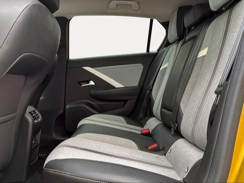 Opel Astra 1.2T XHT 96kW (130CV) Elegance - Foto 107