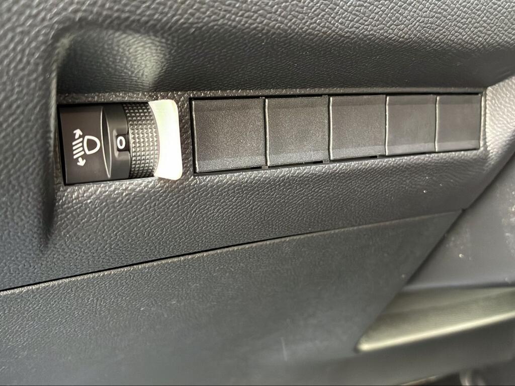 Peugeot 208 Style HYBRID 110 eDCS6 - Foto 846