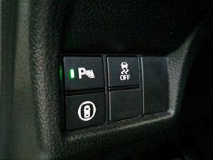 Honda Civic 2.0 i-MMD Elegance CVT