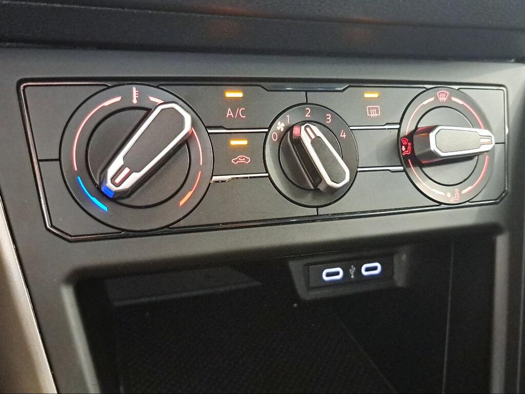 Volkswagen Polo Advance 1.0 TSI 70kW (95CV) - Foto 1031