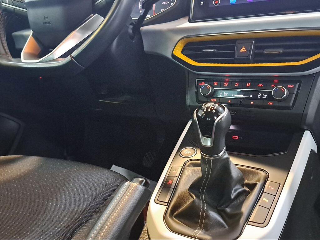 Seat Arona 1.0 TSI 81kW (110CV) Style Plus - Foto 939