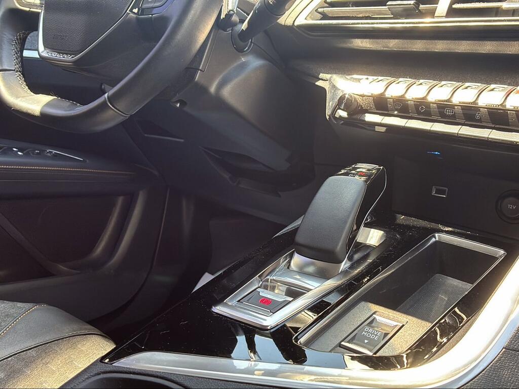 Peugeot 3008 Hybrid 225 e-EAT8 Roadtrip - Foto 1205