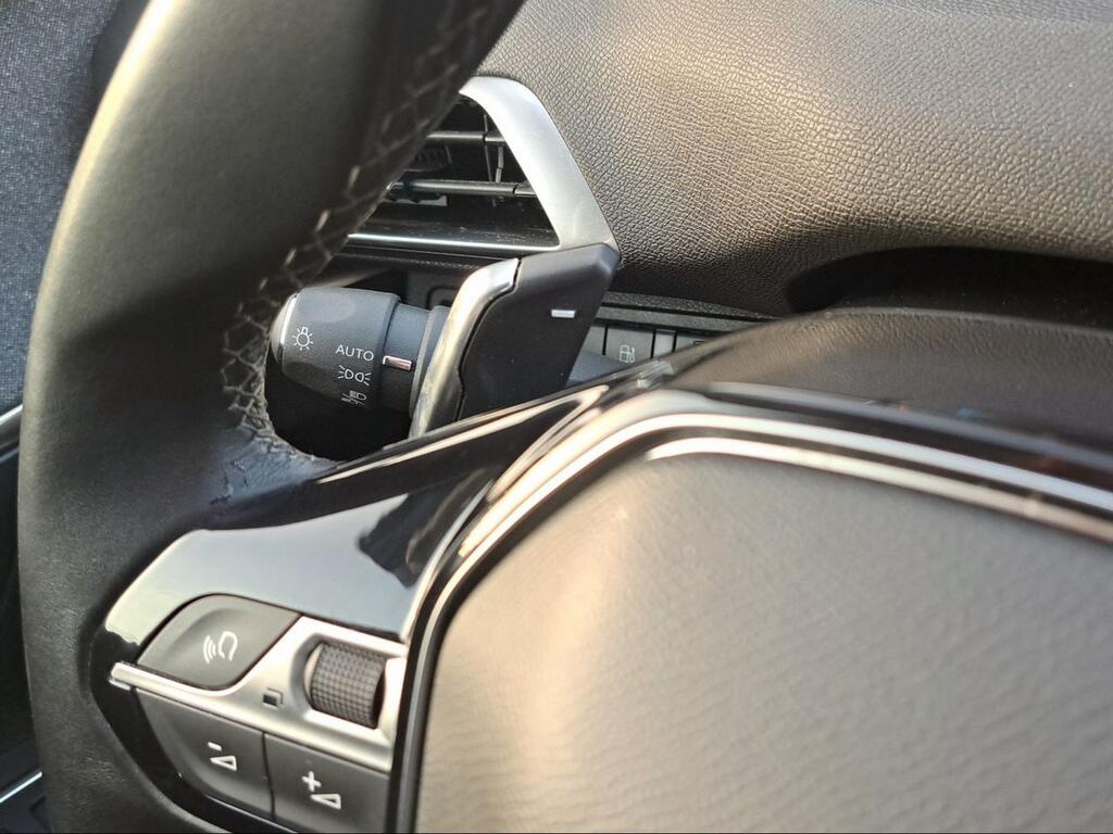 Peugeot 3008 Hybrid 225 e-EAT8 Allure Pack - Foto 1047