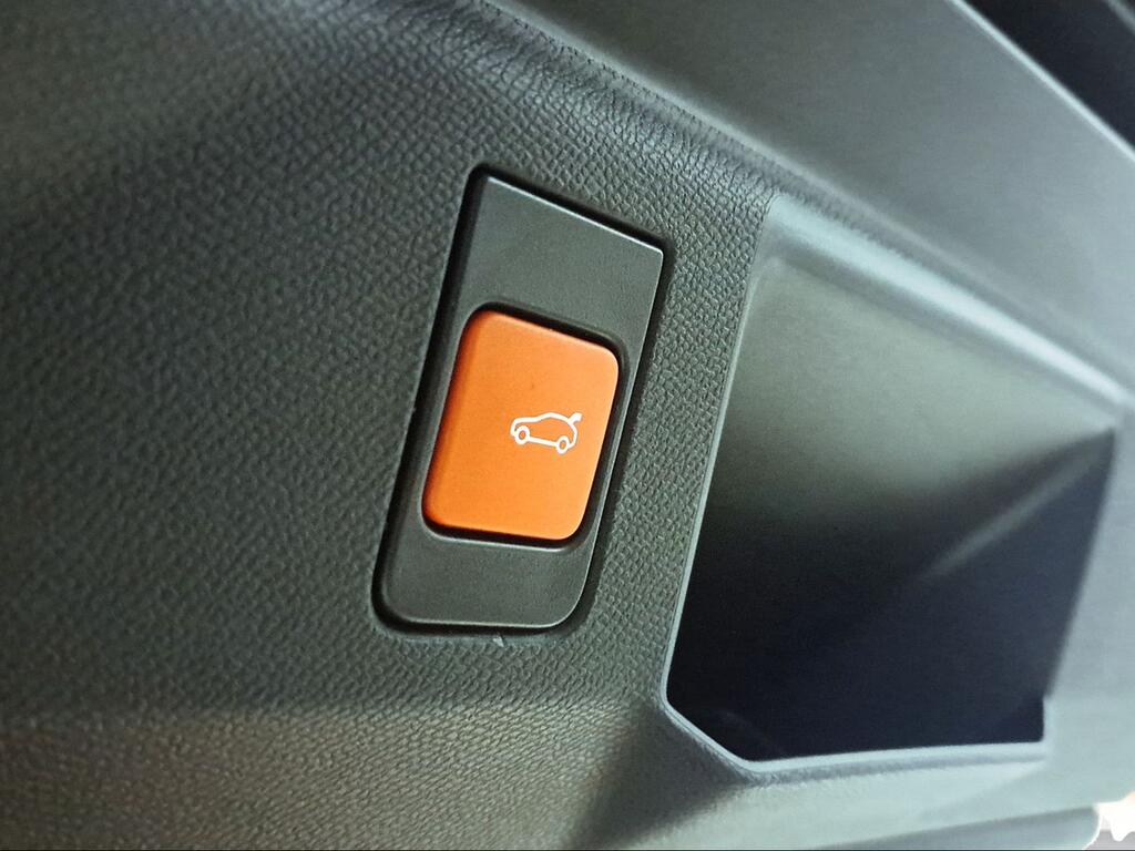 Peugeot 5008 1.2 100KW GT eDCS6 Hybrid - Foto 455