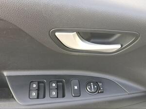 Kia Stonic 1.0 T-GDi 74kW (100CV) MHEV iMT Concept