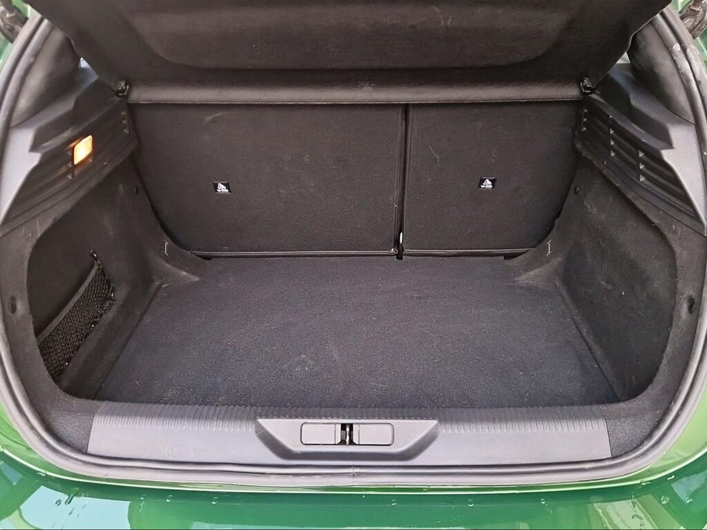 Peugeot 308 5P Active Pack BlueHDi 130 S&S EAT8 - Foto 1017