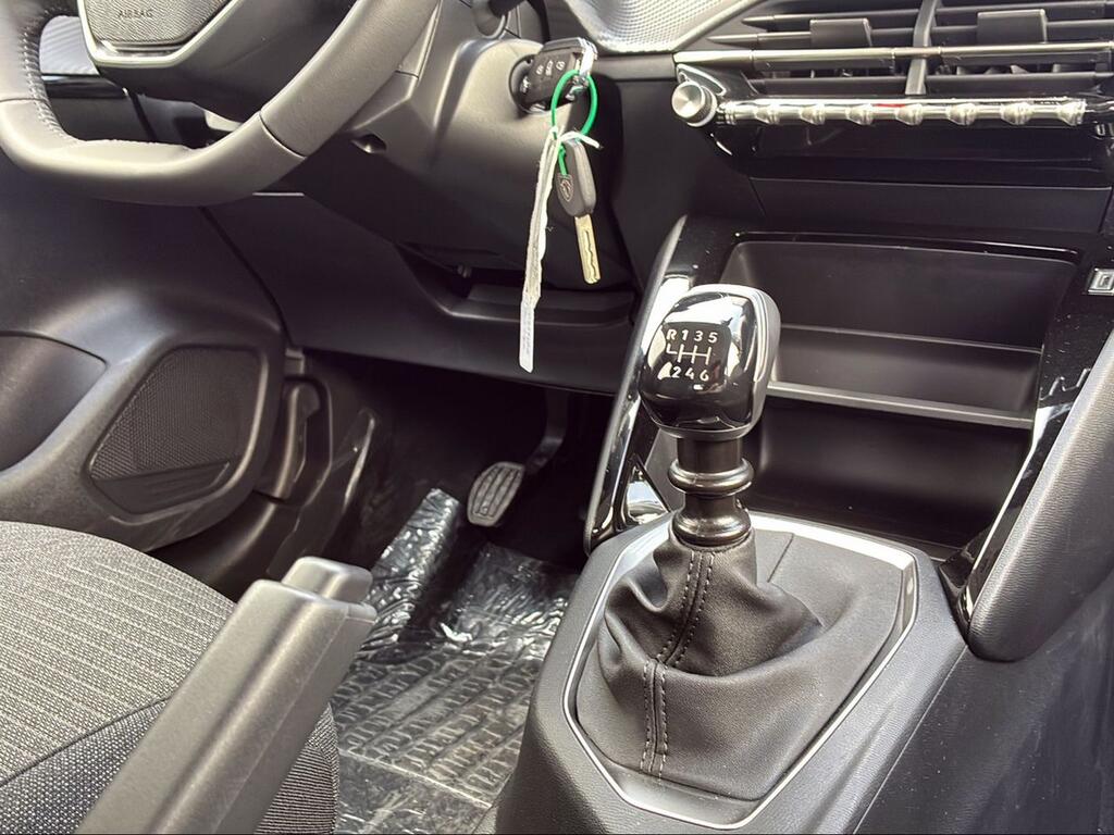 Peugeot 208 Style Gasolina 100 S&S 6 Vel MAN - Foto 638