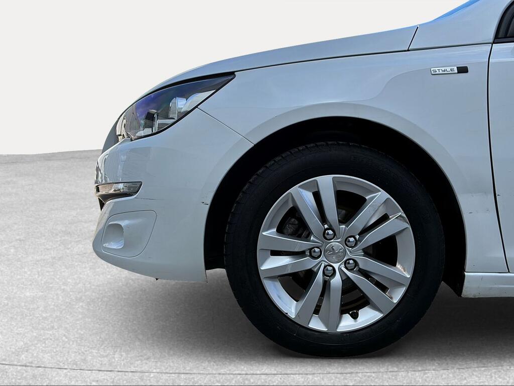 Peugeot 308 5p Style 1.2 PureTech 81KW (110CV) S&S - Foto 971