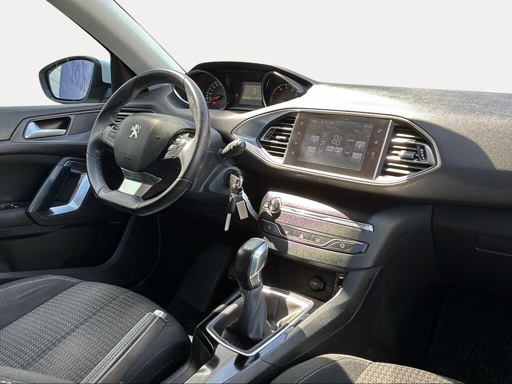 Peugeot 308 5p Style 1.2 PureTech 81KW (110CV) S&S - Foto 975