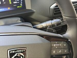 Peugeot Traveller Business VIP Long BlueHDi 180 S&S EAT8