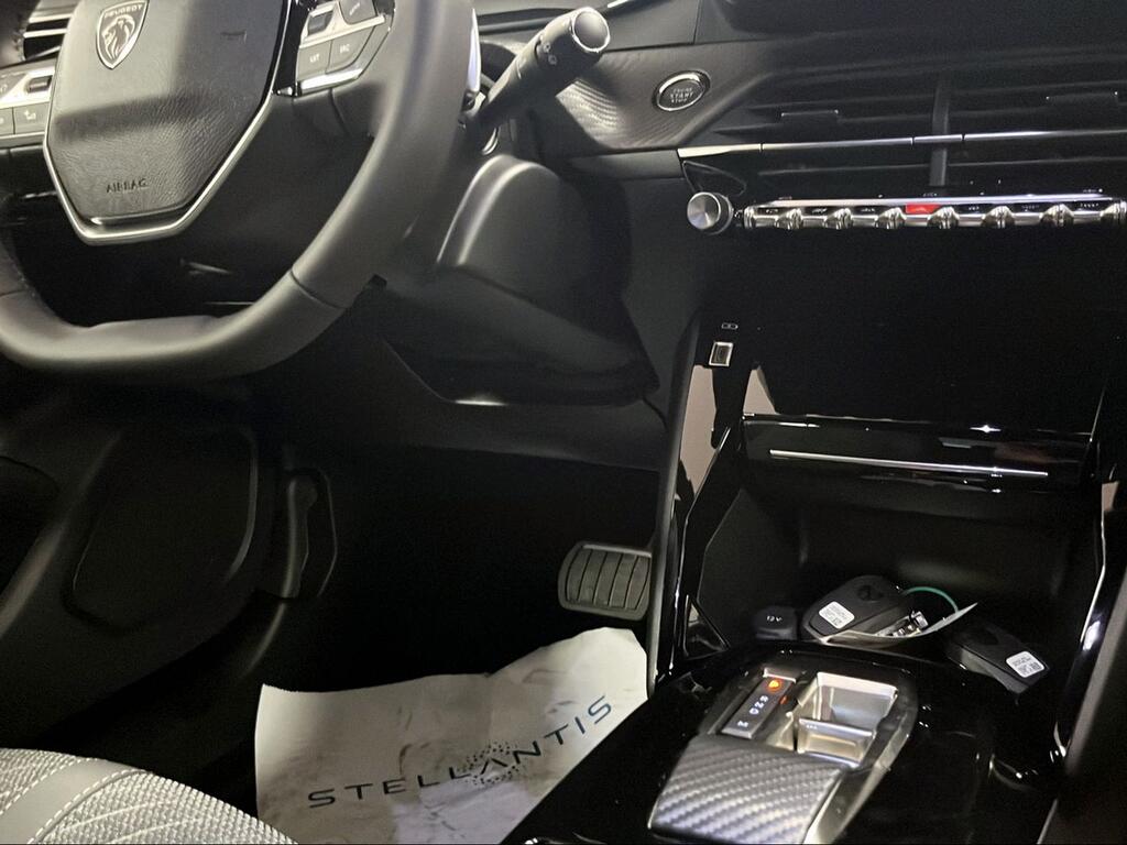 Peugeot 2008 N2008 Allure Hybrid 136 eDCS6 - Foto 567