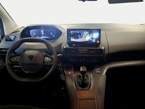 Peugeot Rifter Allure BlueHDi 100 S&S 6 Vel. MAN Long (version Standar)