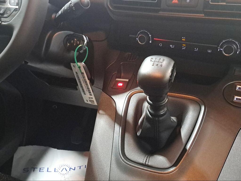 Peugeot Rifter Allure BlueHDi 100 S&S 6 Vel. MAN Long (version Standar) - Foto 513