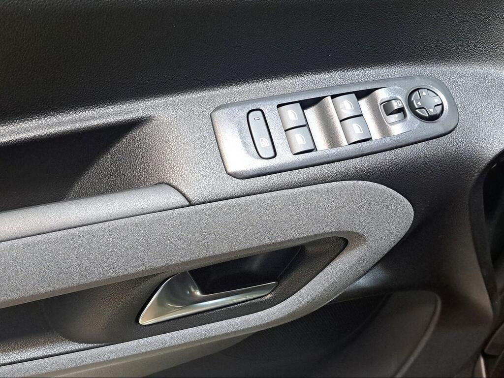 Peugeot Rifter Allure BlueHDi 100 S&S 6 Vel. MAN Long (version Standar) - Foto 515