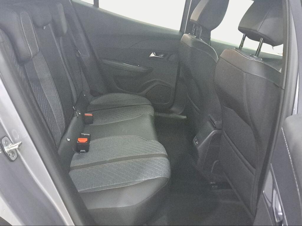 Peugeot 2008 Allure Gasolina 100 S&S 6 Vel. MAN - Foto 437