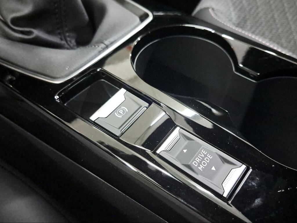 Peugeot 2008 Allure Gasolina 100 S&S 6 Vel. MAN - Foto 449