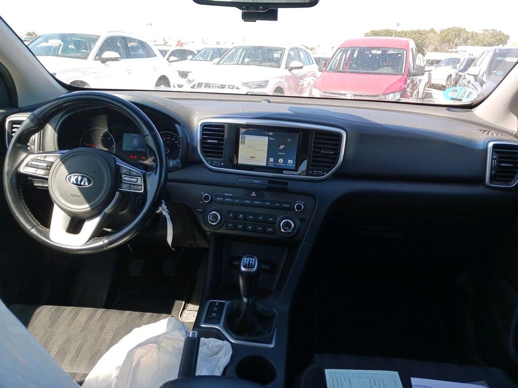 Kia Sportage 1.6 MHEV Business 100kW (136CV) 4x4 - Foto 483
