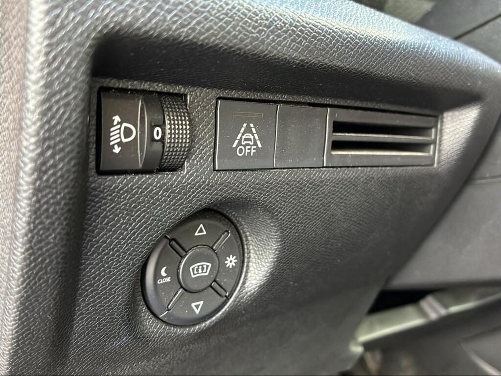 Citroën C4 BlueHdi 110 S&S Feel Pack - Foto 1061