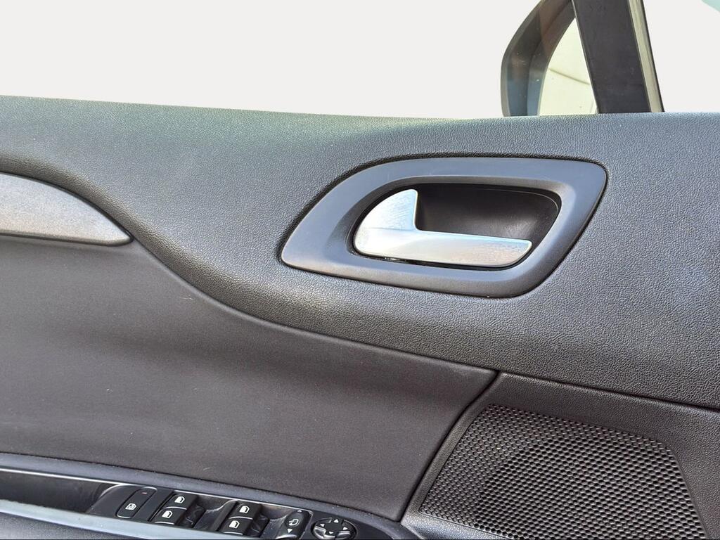 Citroën C4 BlueHDi 73KW (100CV) Live Edition - Foto 1074