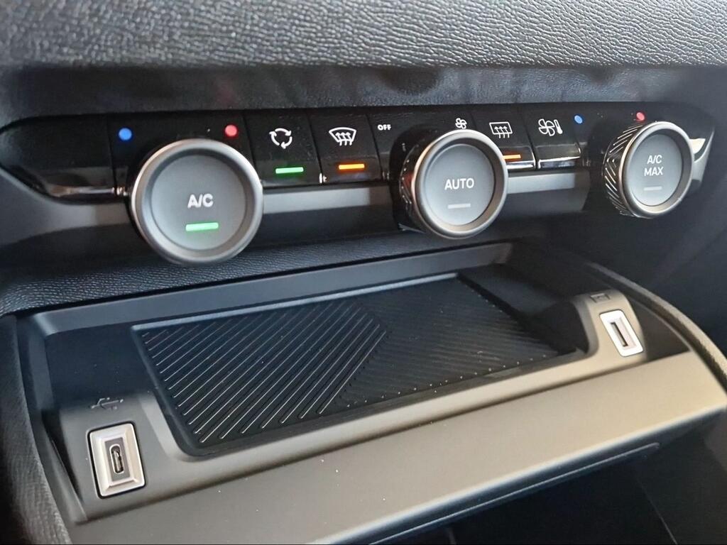 Citroën C4 Hybrid 110 ë-DCS6 Plus - Foto 597